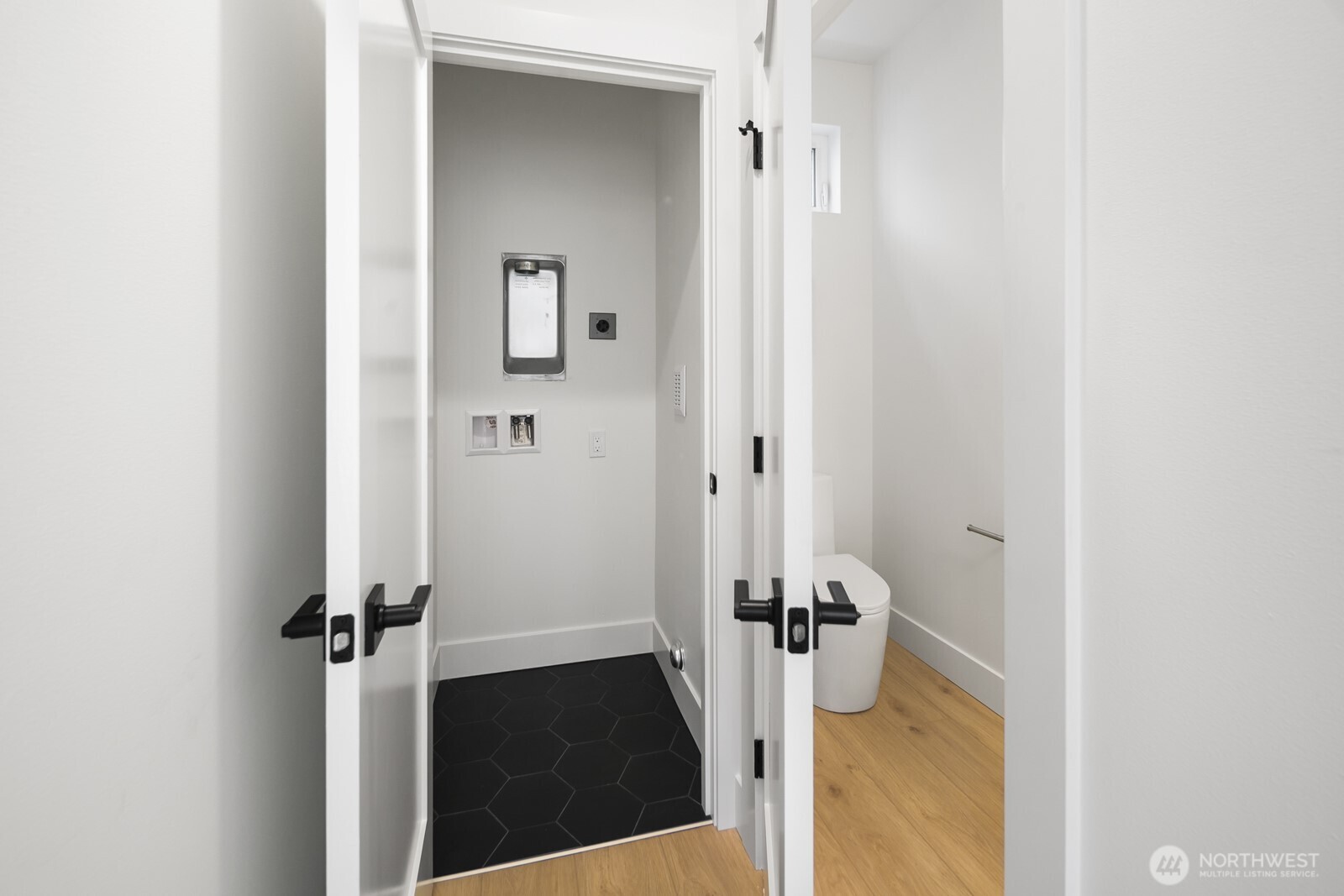 320 North 84th Street Seattle, WA 98103 - Photo 11 of 30 a bathroom with a tub and a sink