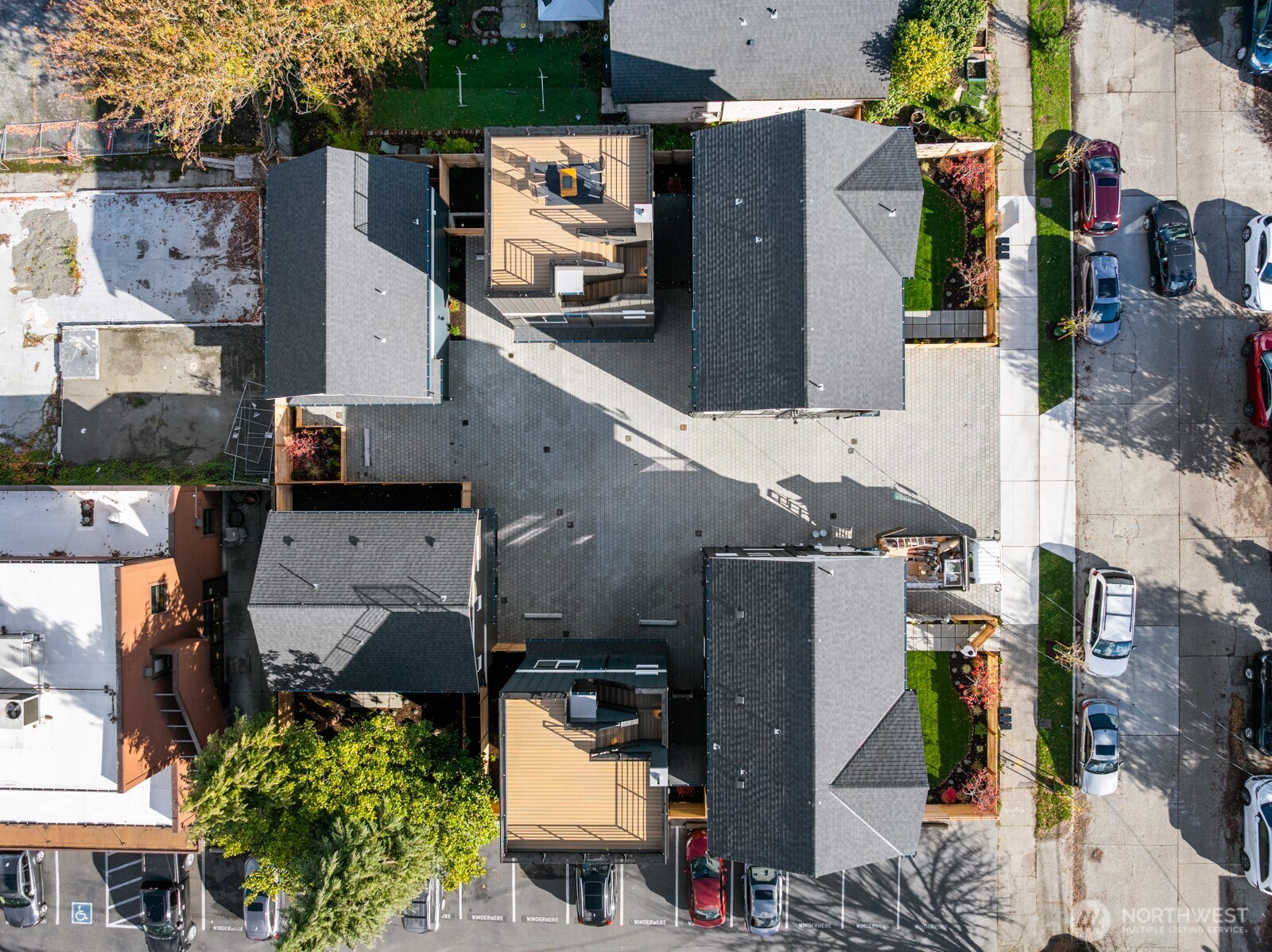 320 North 84th Street Seattle, WA 98103 - Photo 25 of 30 an aerial view of residential houses with outdoor space