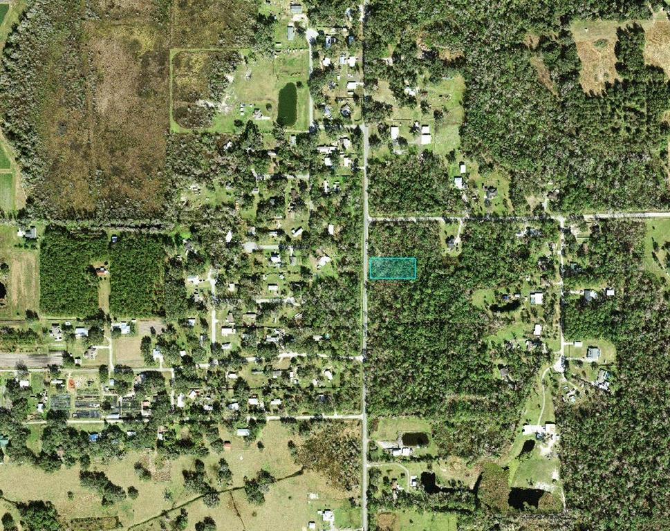 8755 Kathleen Road Lakeland, FL 33810 - Photo 3 of 4