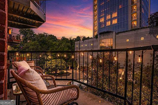 2840 Peachtree Road Northwest, Unit 408 Atlanta, GA 30305 - Photo 22 of 28