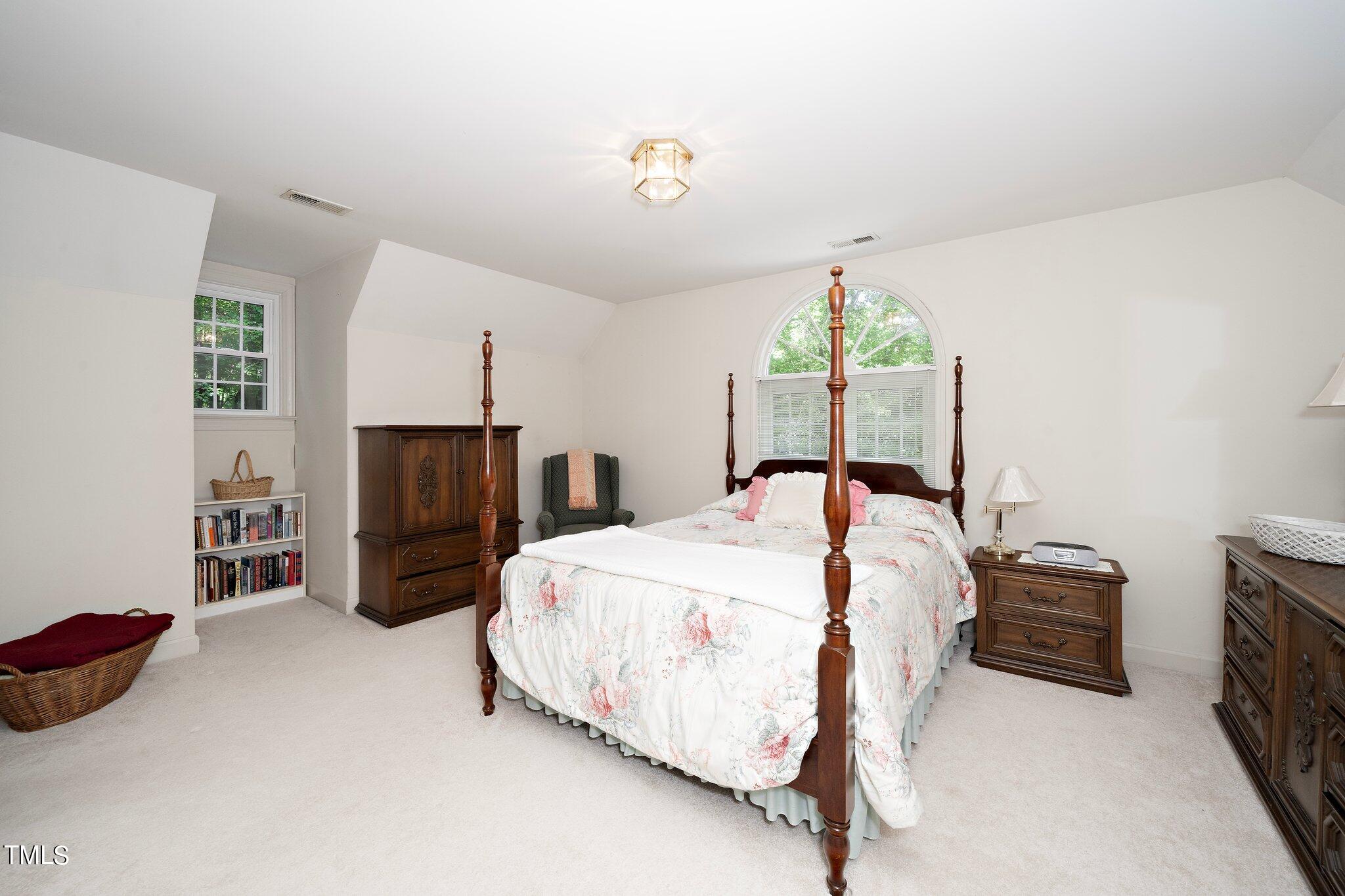 5225 Leiden Lane Raleigh, NC 27606 - Photo 29 of 36 29-web-or-mls-5225 Leiden (24 of 43) cop