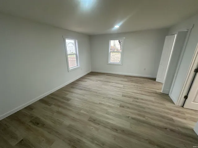 $279,900 | 408 L Street, Bedford, IN 47421