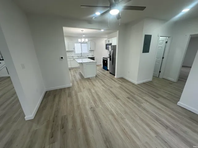 $279,900 | 408 L Street, Bedford, IN 47421