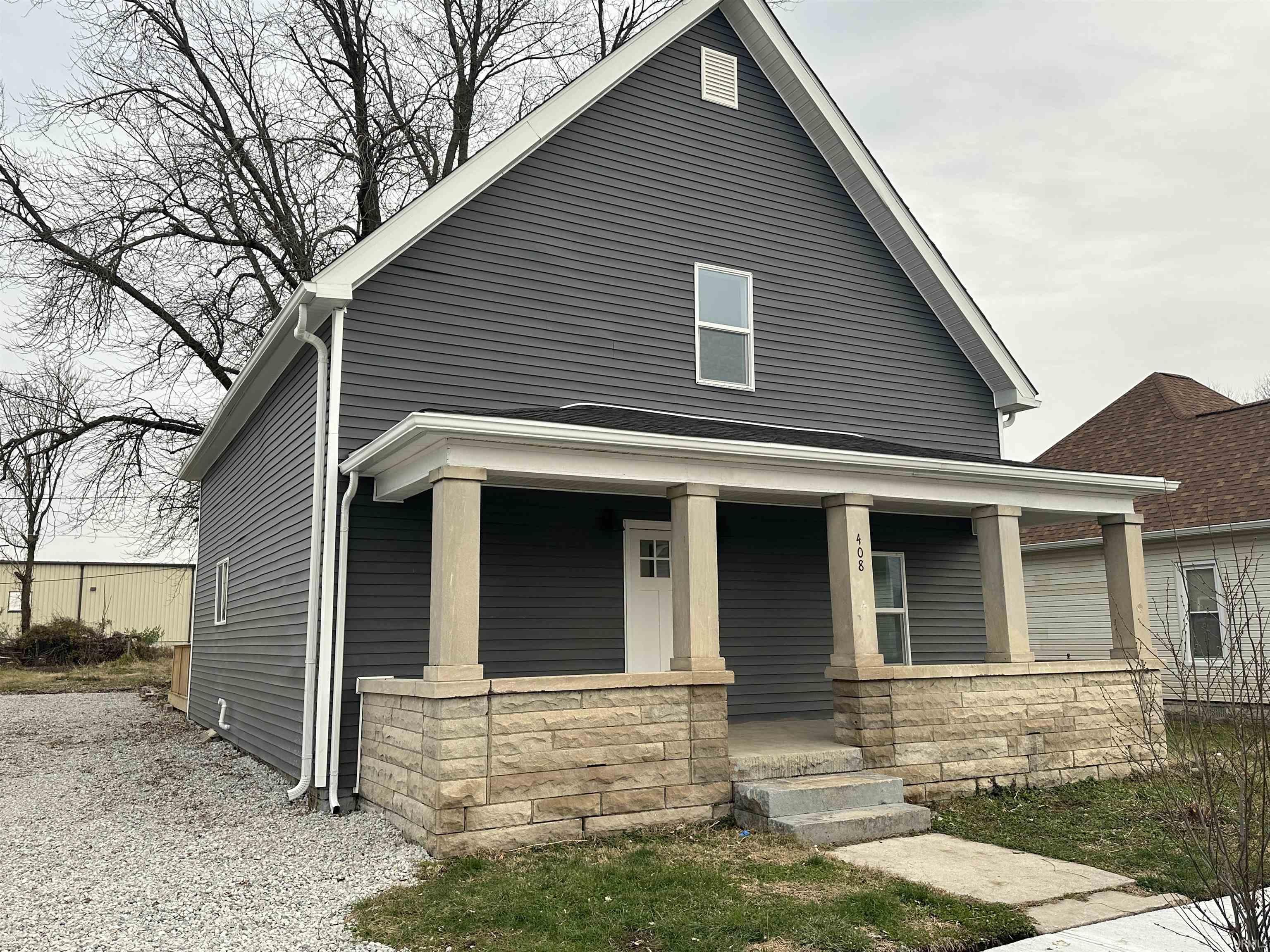 408 L Street Bedford, IN 47421 - Photo 2 of 27