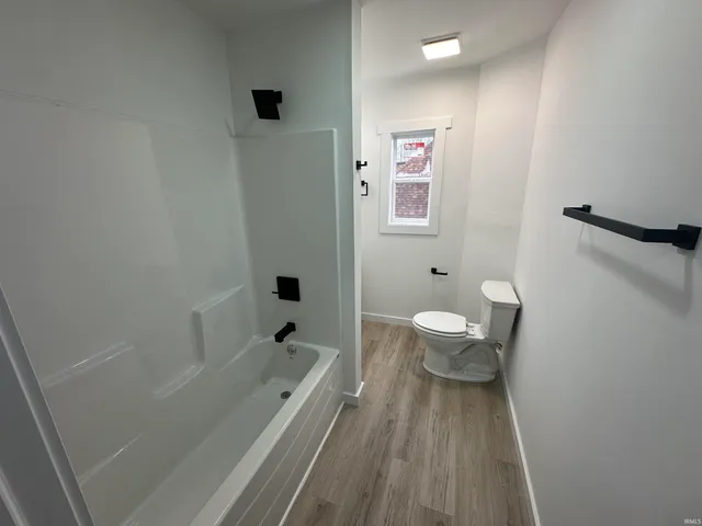 $279,900 | 408 L Street, Bedford, IN 47421