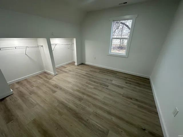 $279,900 | 408 L Street, Bedford, IN 47421