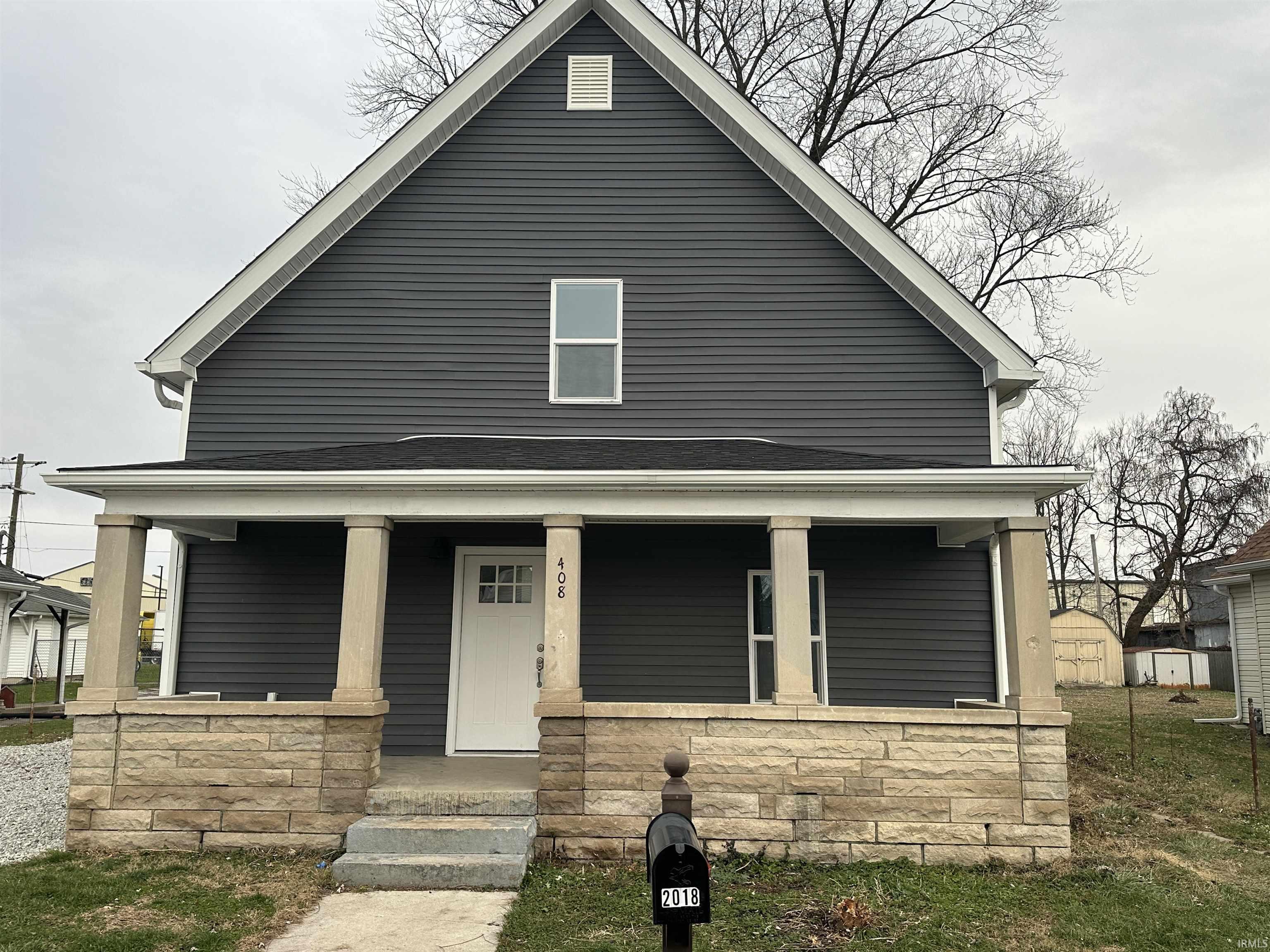 408 L Street Bedford, IN 47421 - Photo 3 of 27