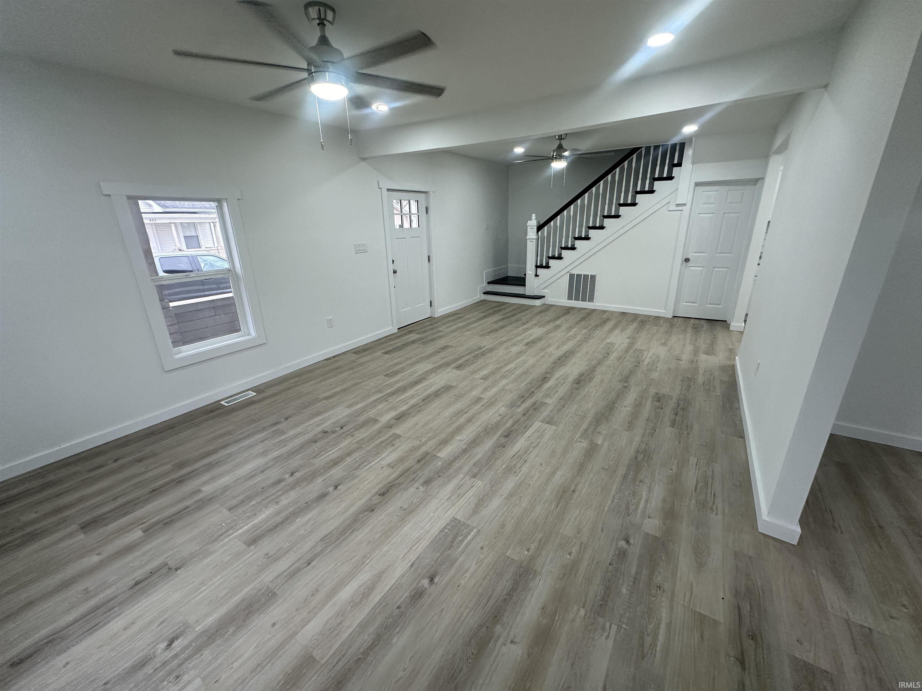 408 L Street Bedford, IN 47421 - Photo 5 of 27