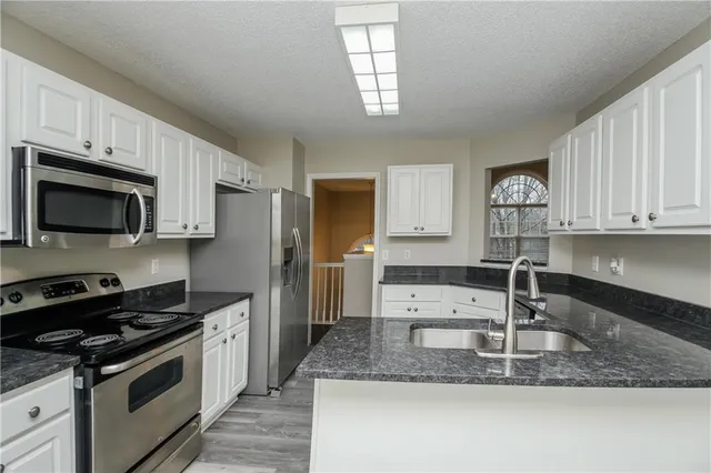 $2,410 | 320 Clear Brook Trail, Douglasville, GA 30134