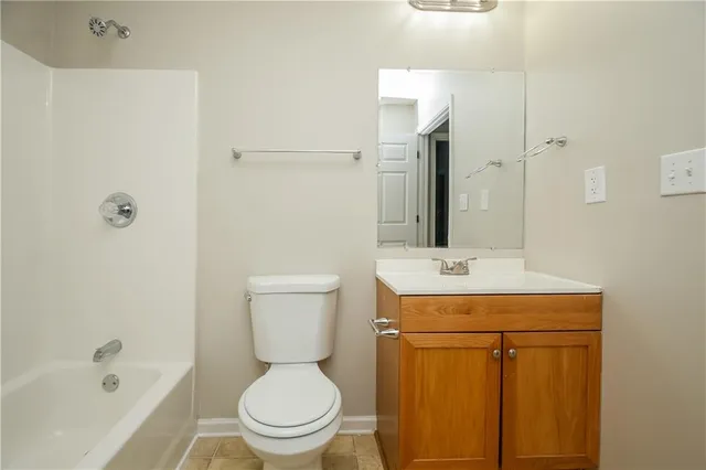 $2,410 | 320 Clear Brook Trail, Douglasville, GA 30134