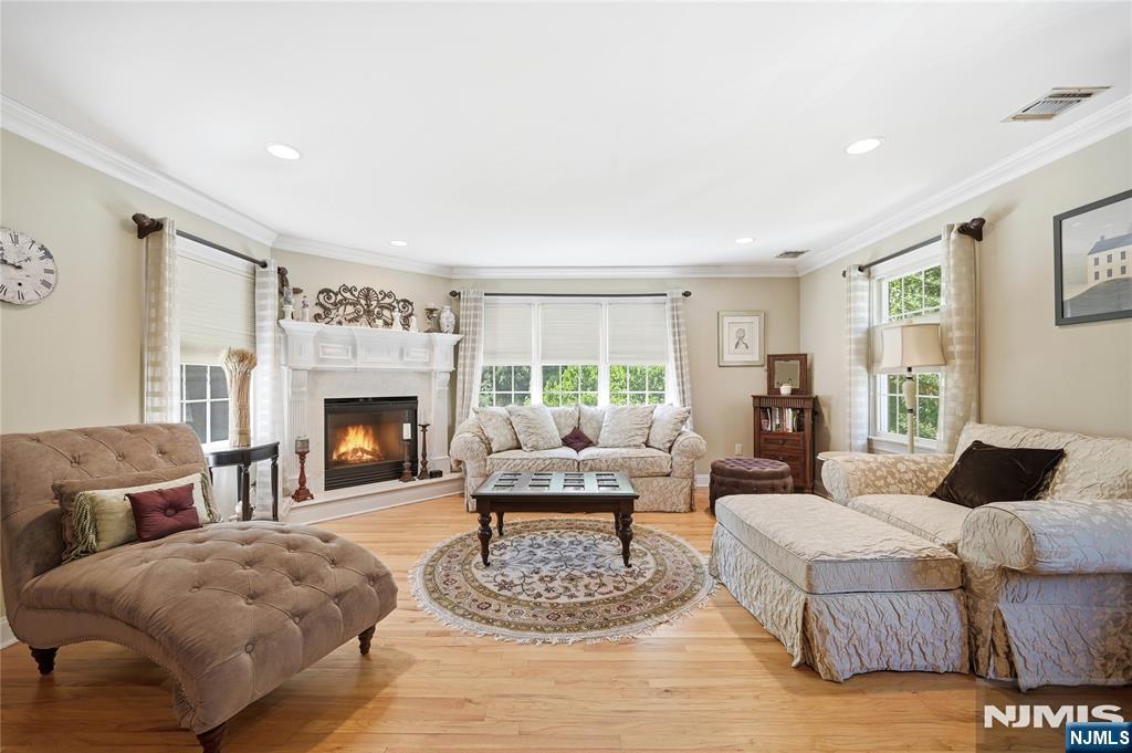 50 North 3rd Street Park Ridge, NJ 07656 - Photo 21 of 42 Gallery Image 21