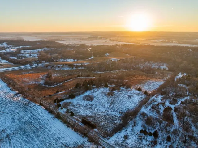 $1,150,000 | 13350 Dowling Lane, Platte City, MO 64079