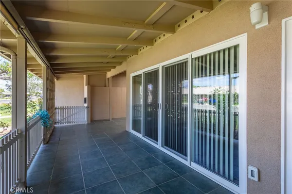 $349,900 | 1180 Oakmont Road, Unit 51H, Seal Beach, CA 90740