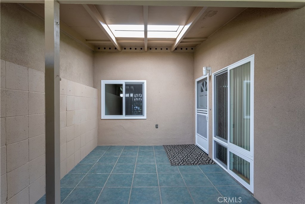 1180 Oakmont Road, Unit 51H Seal Beach, CA 90740 - Photo 12 of 31 a view of an empty room