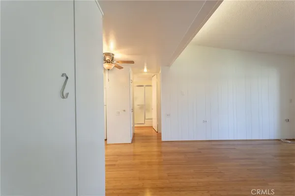 $349,900 | 1180 Oakmont Road, Unit 51H, Seal Beach, CA 90740