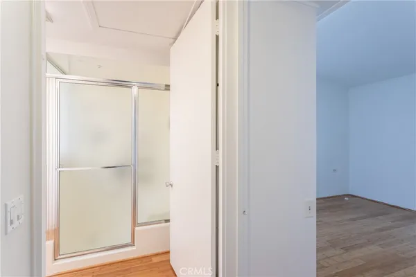 $349,900 | 1180 Oakmont Road, Unit 51H, Seal Beach, CA 90740