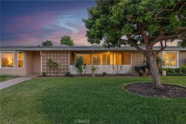 $349,900 | 1180 Oakmont Road, Unit 51H, Seal Beach, CA 90740