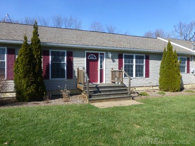 8101 Petz Road Imlay City, MI 48444 - Photo 6 of 23 Gallery Image 6