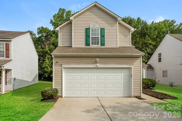 $329,900 | 11003 Pointer Ridge Drive, Charlotte, NC 28214