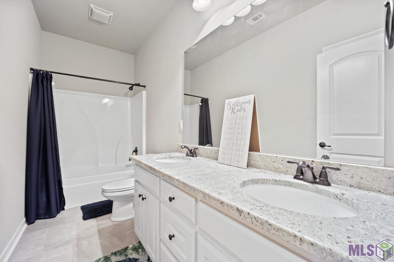8302 Stoneshire Drive Baton Rouge, LA 70818 - Photo 12 of 20