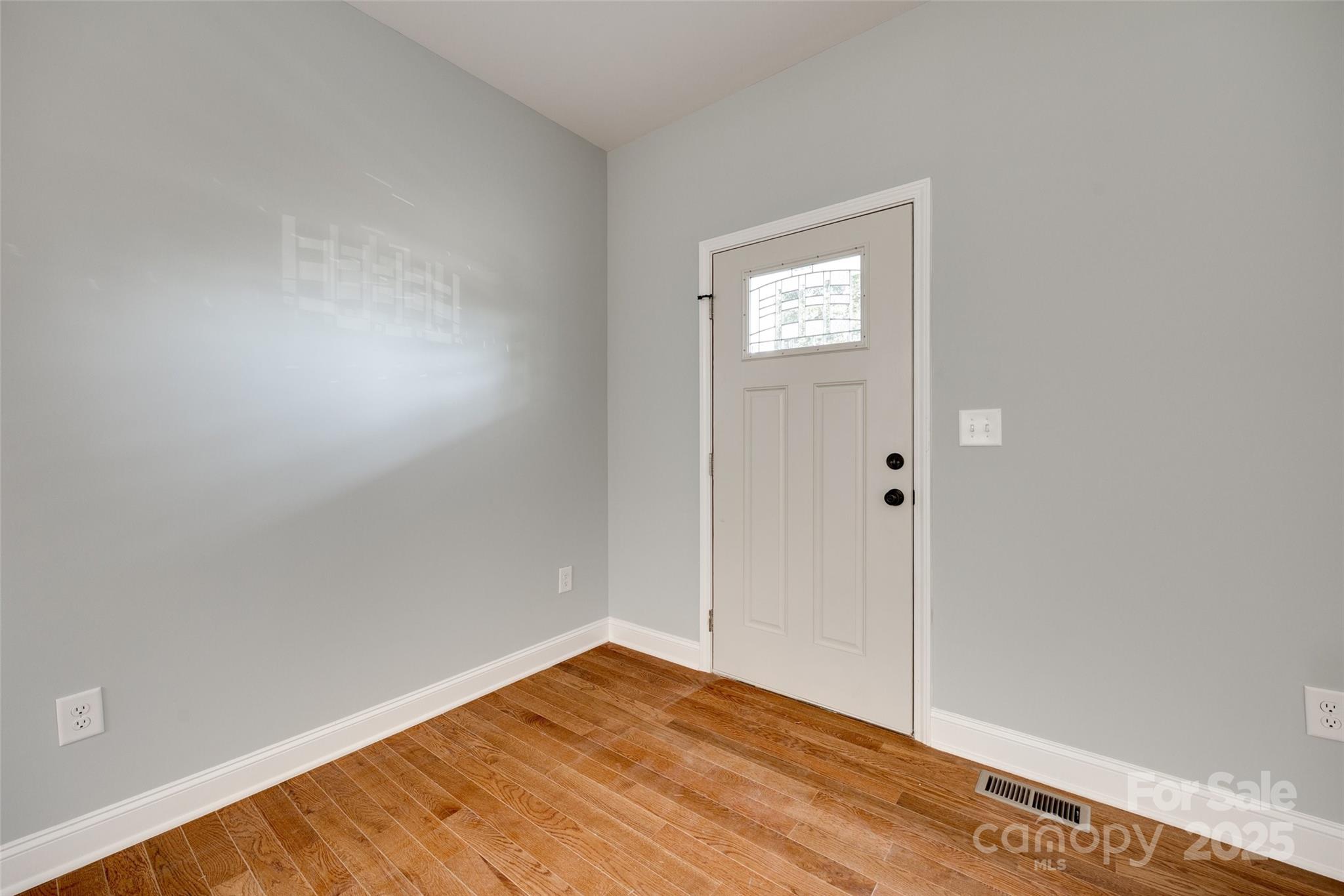171 William Street York, SC 29745 - Photo 3 of 28 a view of empty room with wooden floor