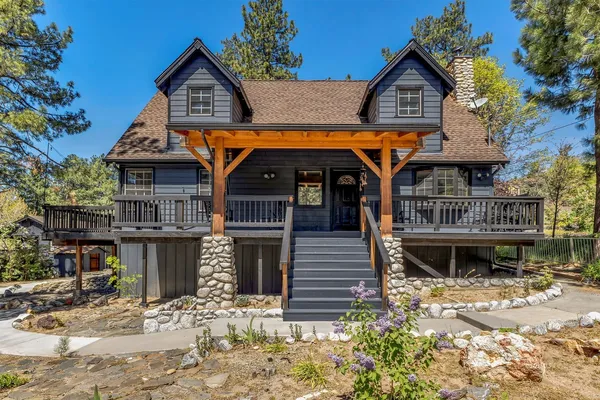 $850,000 | 54370 Pine Crest Avenue, Idyllwild, CA 92549