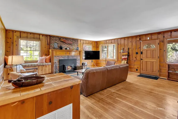 $850,000 | 54370 Pine Crest Avenue, Idyllwild, CA 92549