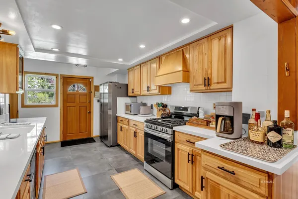 $850,000 | 54370 Pine Crest Avenue, Idyllwild, CA 92549