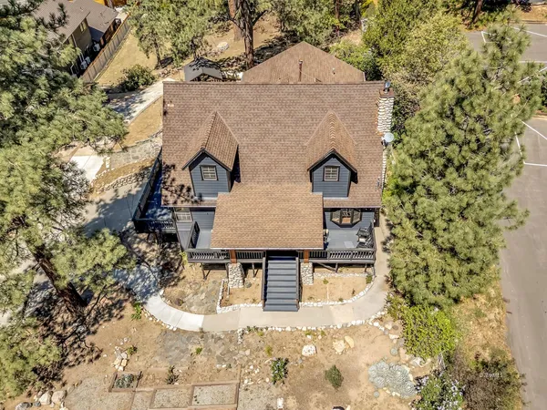 $850,000 | 54370 Pine Crest Avenue, Idyllwild, CA 92549