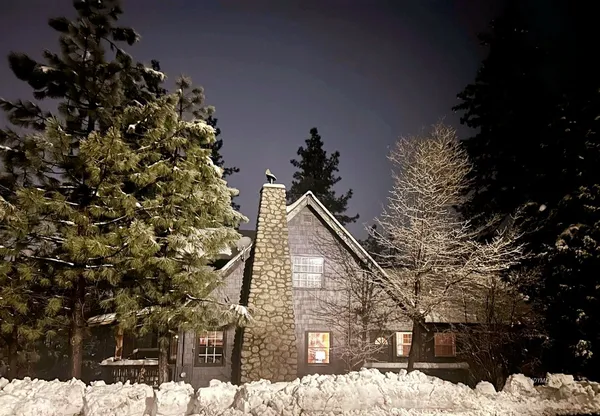 $850,000 | 54370 Pine Crest Avenue, Idyllwild, CA 92549