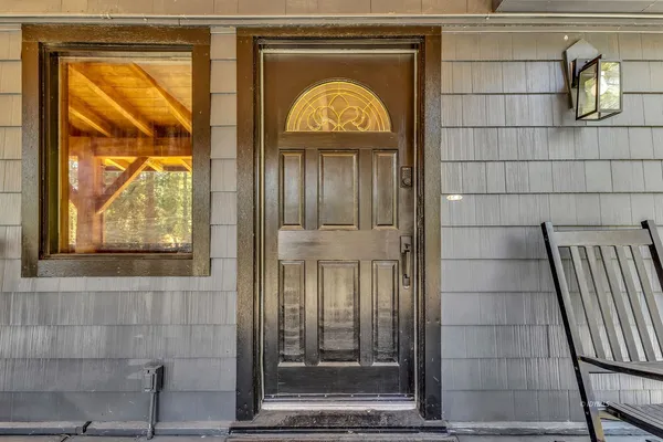 $850,000 | 54370 Pine Crest Avenue, Idyllwild, CA 92549