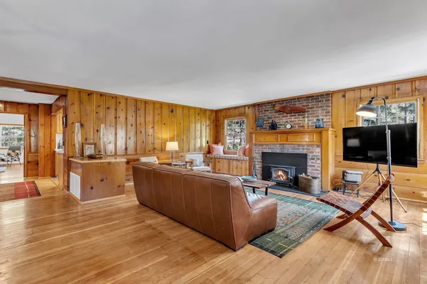 $850,000 | 54370 Pine Crest Avenue, Idyllwild, CA 92549