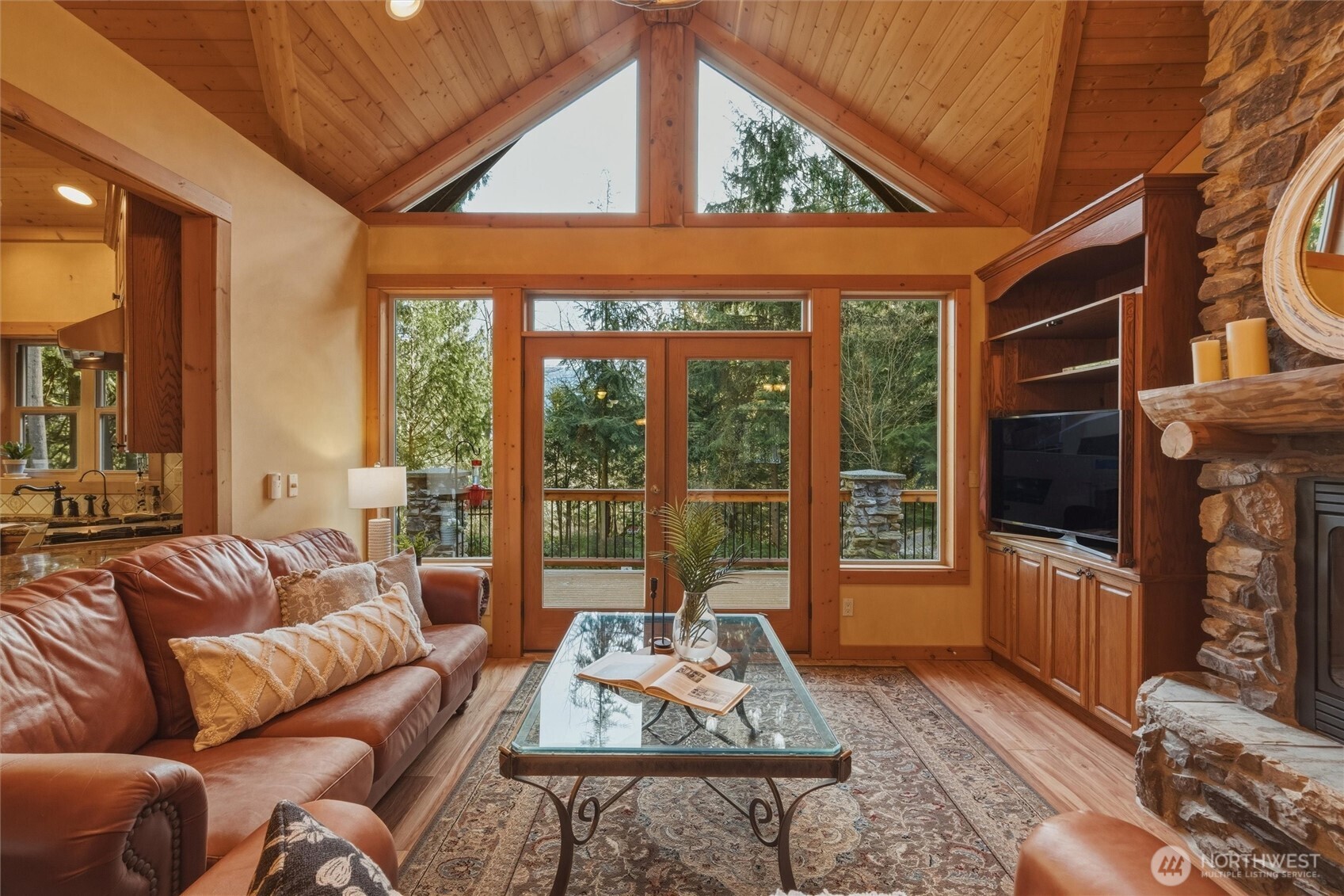 4126 Caron Road Deming, WA 98244 - Photo 7 of 40