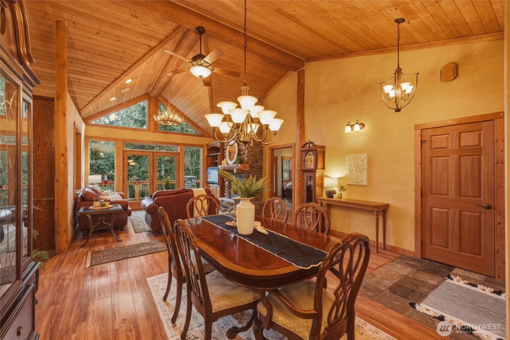 4126 Caron Road Deming, WA 98244 - Photo 8 of 40