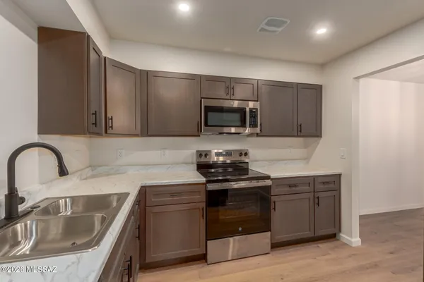 $153,500 | 6342 North Barcelona Lane, Unit 117, Tucson, AZ 85704