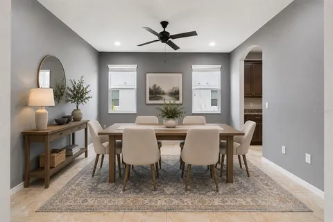 $549,900 | 17566 Buckingham Garden Drive, Lithia, FL 33547