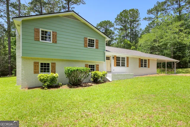 $2,400 | 223 Pinehaven Drive, LaGrange, GA 30240