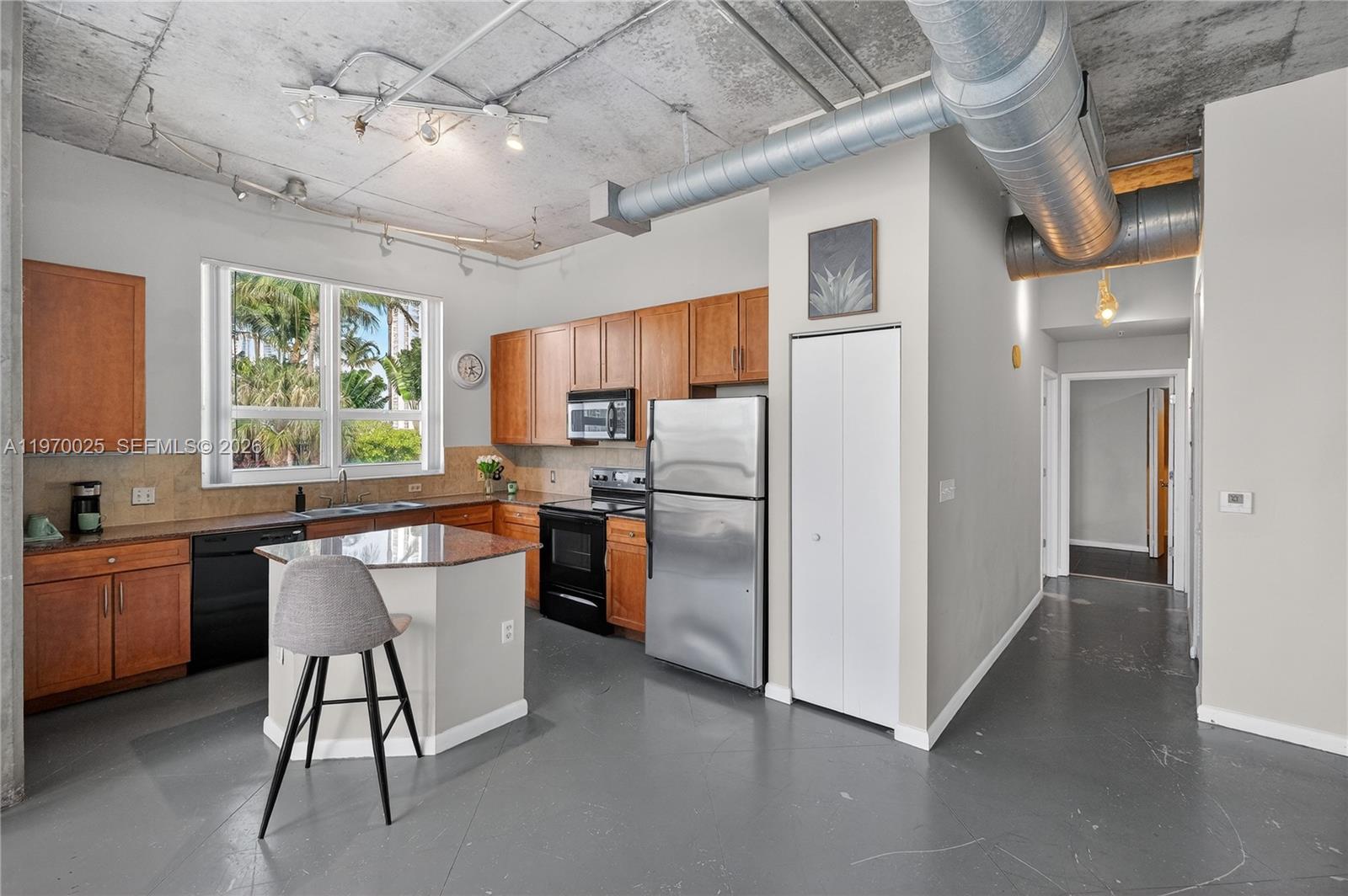 2001 Biscayne Boulevard, Unit 2612 Miami, FL 33137 - Photo 16 of 46