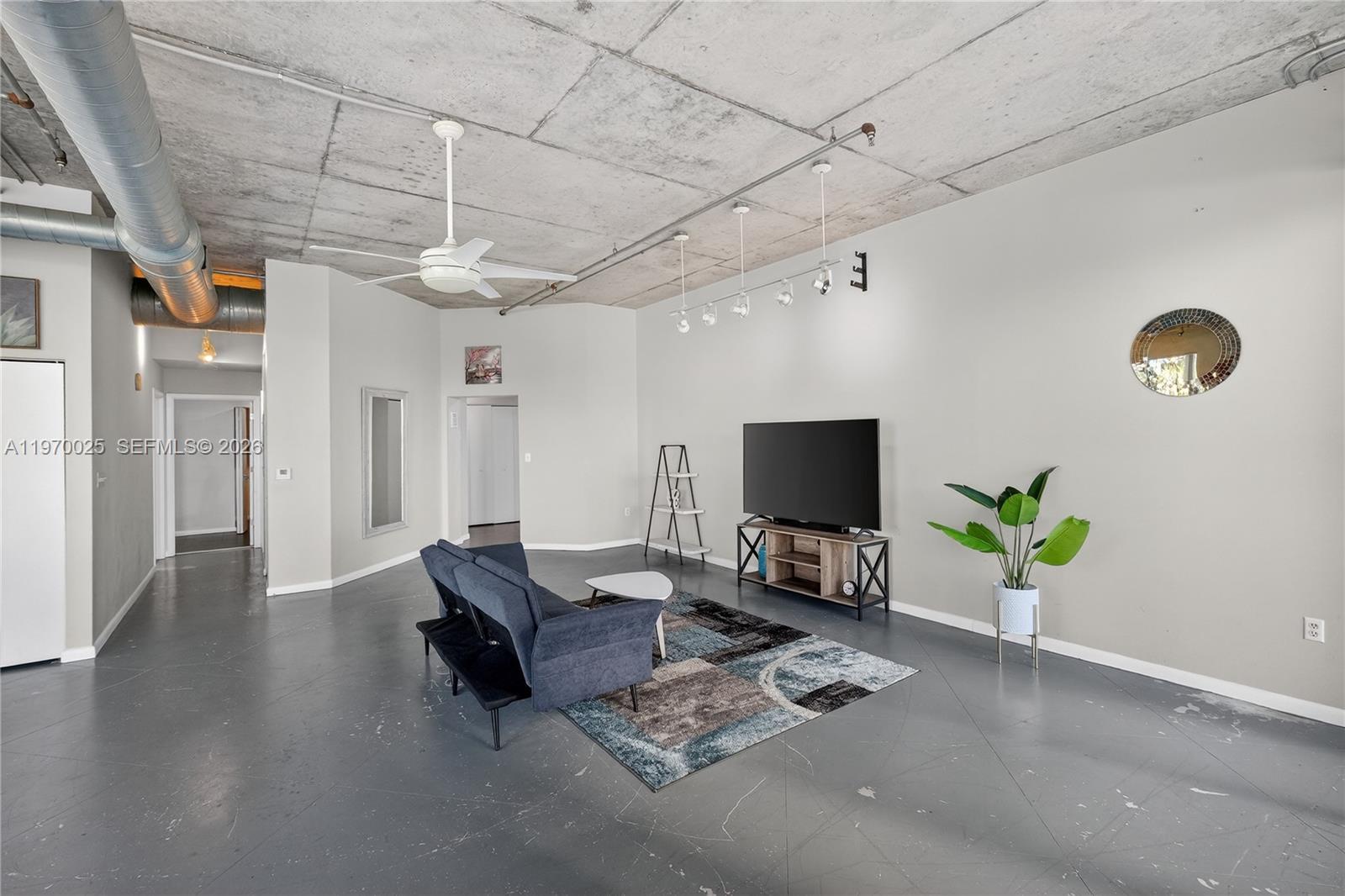 2001 Biscayne Boulevard, Unit 2612 Miami, FL 33137 - Photo 17 of 46