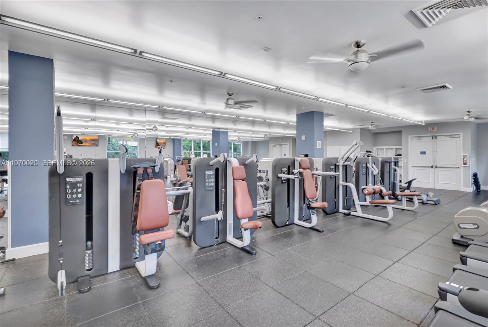 2001 Biscayne Boulevard, Unit 2612 Miami, FL 33137 - Photo 34 of 46