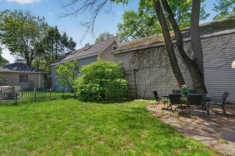 $799,000 | 15 Kingsboro Park, Unit 2, Boston, MA 02130