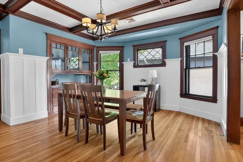 $799,000 | 15 Kingsboro Park, Unit 2, Boston, MA 02130