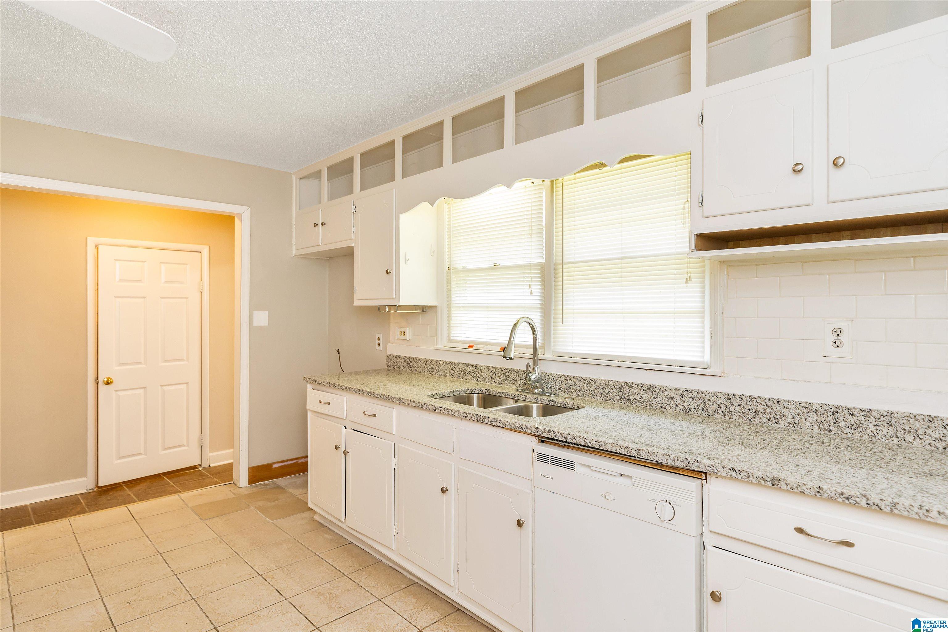 1728 Neil Road Birmingham, AL 35214 - Photo 17 of 34