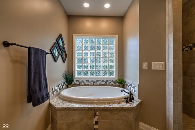 $839,500 | 16483 Valhalla Drive, Noblesville, IN 46060