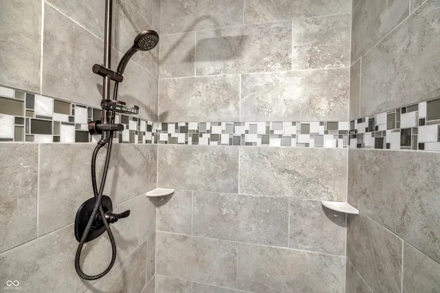 $839,500 | 16483 Valhalla Drive, Noblesville, IN 46060