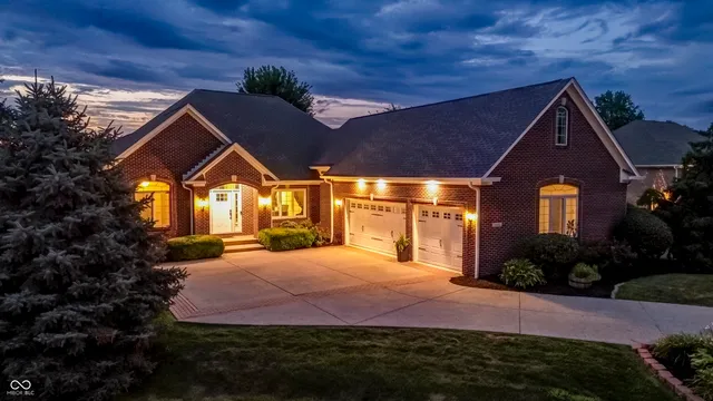 $839,500 | 16483 Valhalla Drive, Noblesville, IN 46060