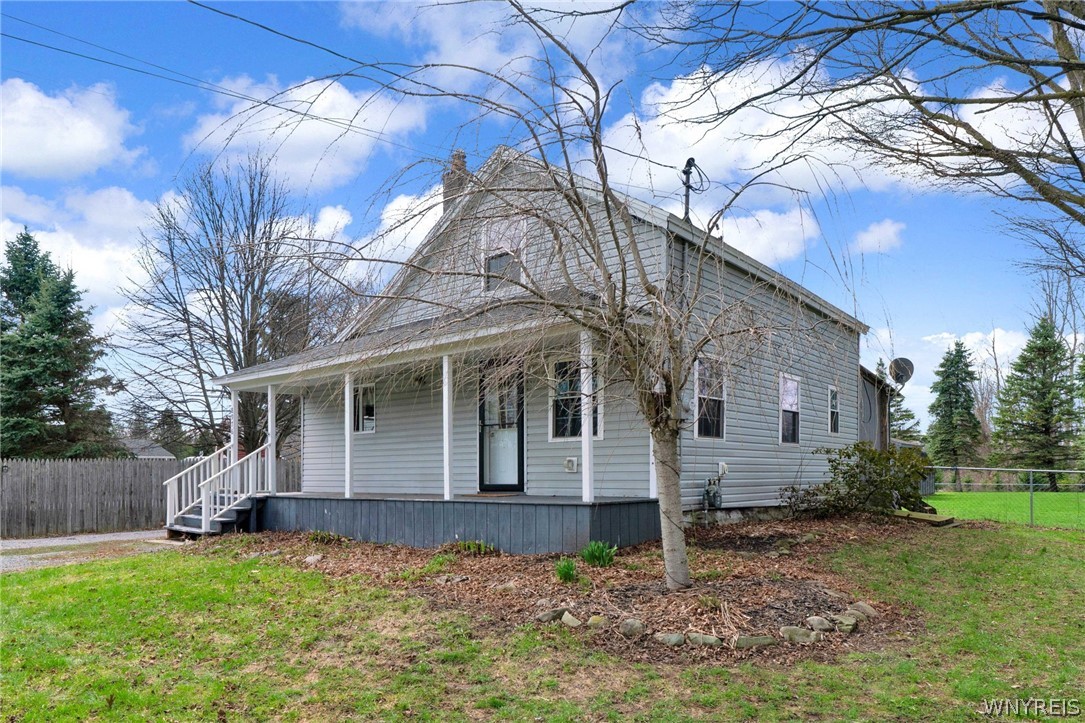 8976 Wilkinson Road Batavia, NY 14020 - Photo 2 of 32