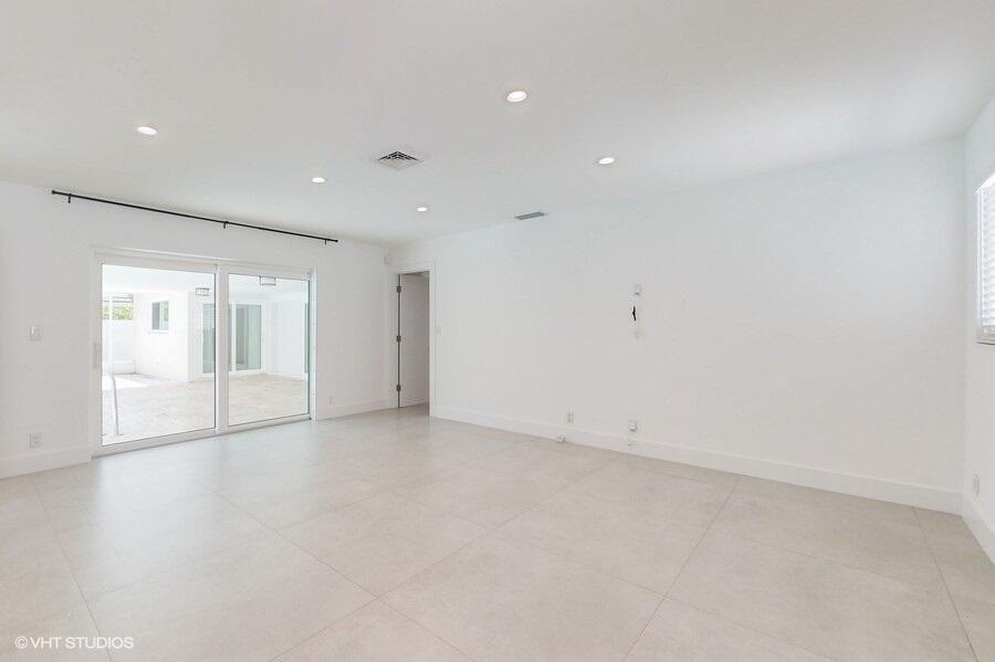200 Southwest 6th Avenue Boca Raton, FL 33486 - Photo 15 of 42 15_200sw6thave_2015_Small