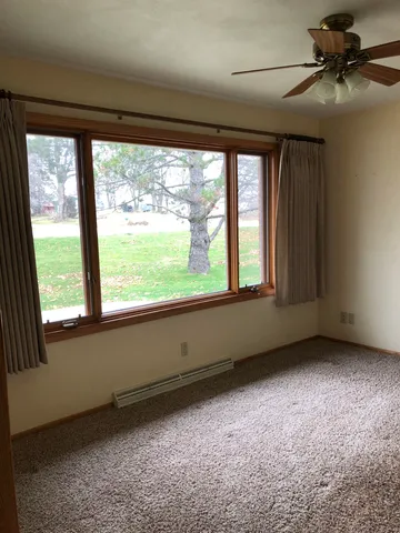 $275,000 | 5543 Us Rte 20 West, Freeport, IL 61032