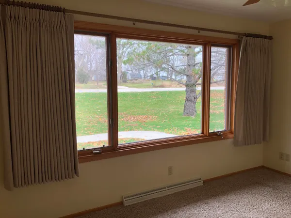 $260,000 | 5543 Us Rte 20 West, Freeport, IL 61032